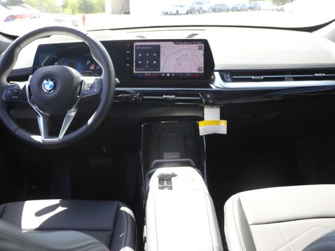 Used 2025 BMW X1 xDrive28i w/ Technology Package AWD/4WD image 29