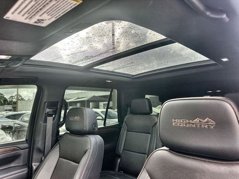 Certified 2022 Chevrolet Tahoe High Country w/ Premium Package 2 image 19