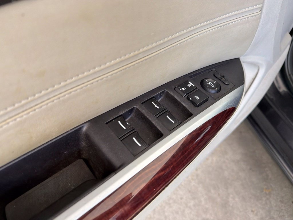 Used 2015 Acura TLX w/ Technology Package FWD image 13