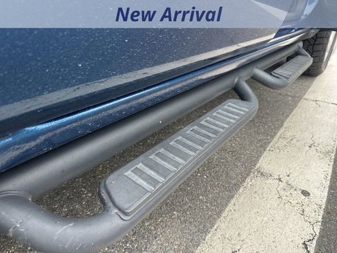 Used 2018 Chevrolet Silverado 1500 LT w/ All Star Edition image 6