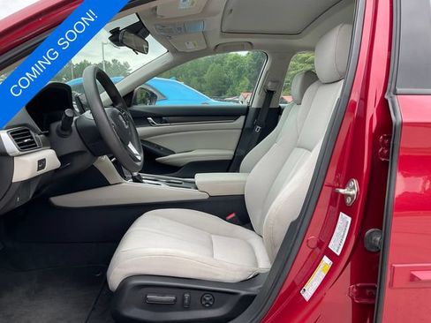 Used 2020 Honda Accord EX image 3