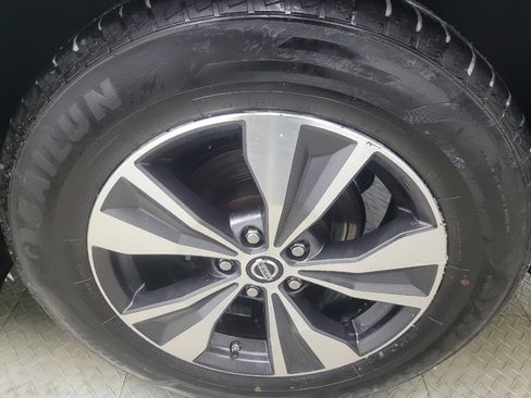 Used 2019 Nissan Murano SV image 31