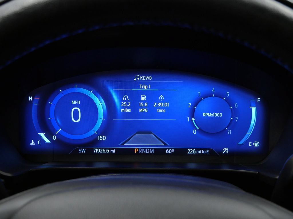 Used 2020 Ford Escape Titanium AWD/4WD image 23