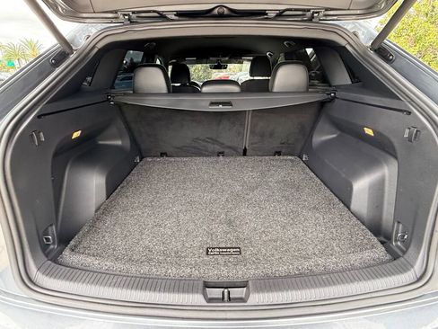 Used 2022 Volkswagen Atlas Cross Sport SE image 13