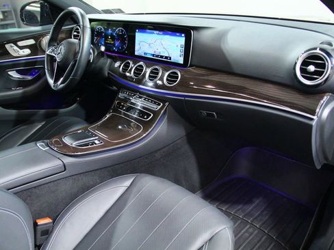 Certified 2022 Mercedes-Benz E 350 4MATIC Sedan image 24