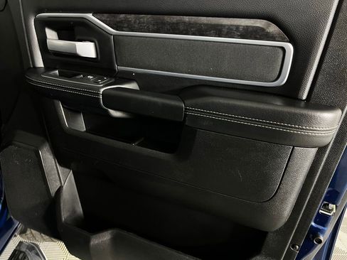 Used 2024 RAM 2500 Big Horn w/ Bed Utility Group image 31