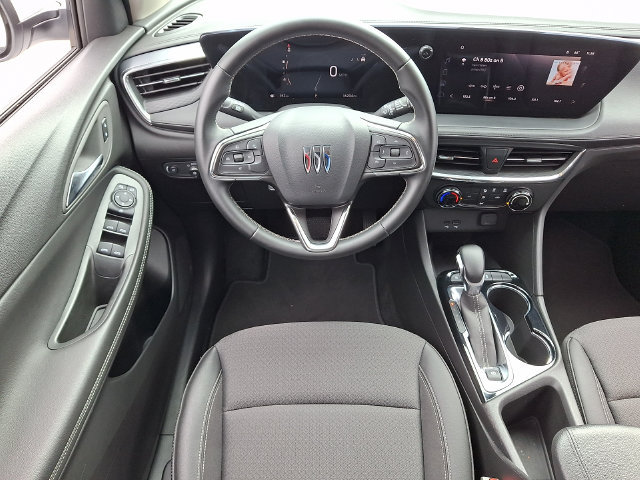 Used 2026 Buick Encore GX Preferred AWD/4WD image 3
