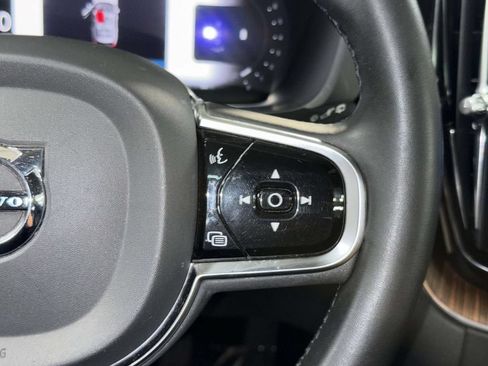 Used 2023 Volvo XC60 B5 Plus w/ Climate Package AWD/4WD image 29