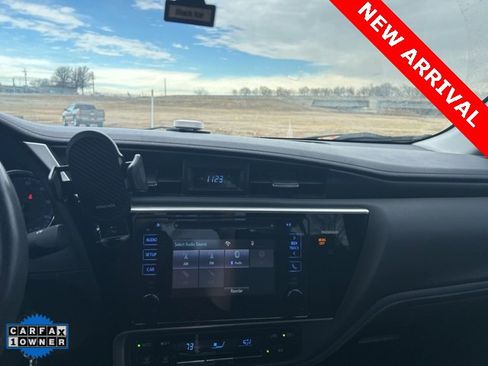 Used 2017 Toyota Corolla SE image 14