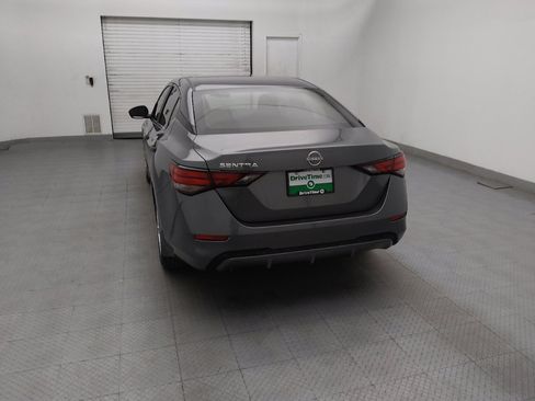 Used 2024 Nissan Sentra S image 6