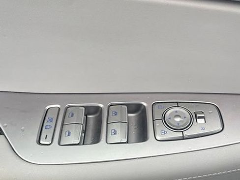 Used 2021 Hyundai Palisade SEL w/ Cargo Package FWD image 6
