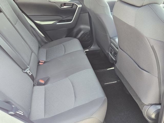 Used 2023 Toyota RAV4 XLE w/ Convenience Package FWD image 17