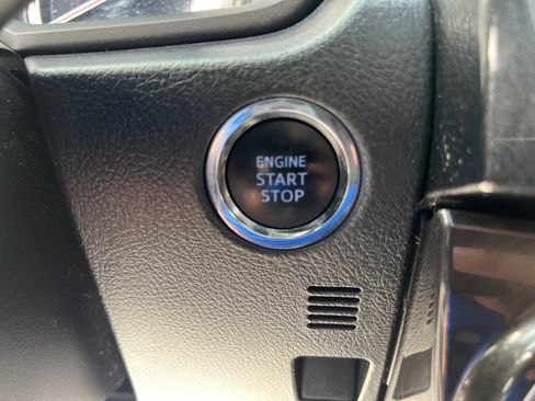 Used 2020 Toyota 4Runner TRD Off-Road Premium w/ Moonroof Package AWD/4WD image 20
