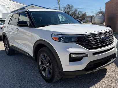 Certified 2023 Ford Explorer XLT w/ Equipment Group 202A