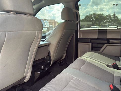 Used 2020 Ford F250 XL w/ STX Appearance Package image 10