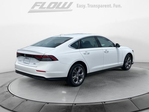 Used 2023 Honda Accord EX image 9