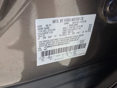 Used 2021 Ford Explorer XLT w/ Equipment Group 202A RWD image 7