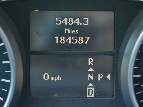 Used 2008 Mercedes-Benz GL 550 4MATIC image 24
