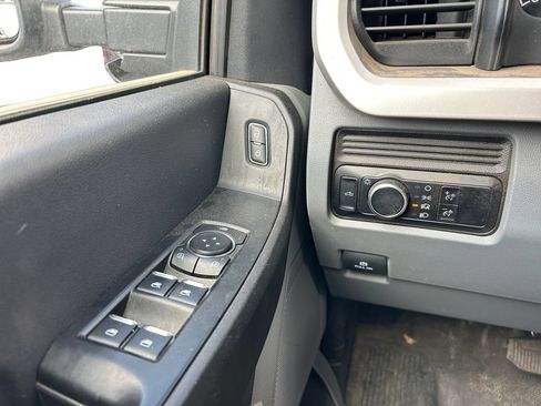 Used 2024 Ford F250 XL AWD/4WD image 18