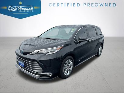 Certified 2021 Toyota Sienna Platinum