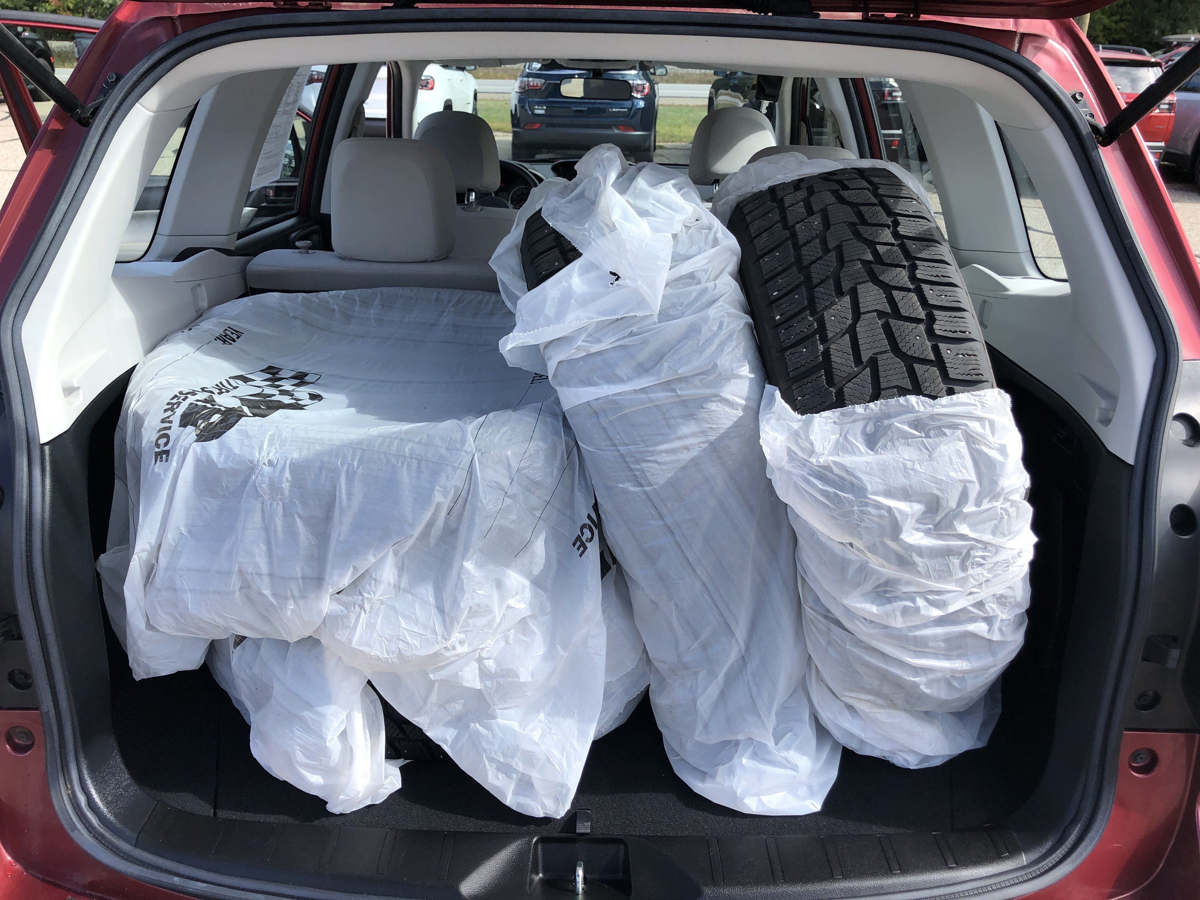 Used 2017 Subaru Forester 2.5i w/ Alloy Wheel Package AWD/4WD image 15