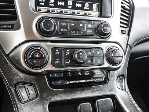 Used 2020 Chevrolet Tahoe LT RWD image 25