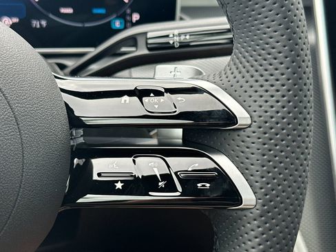 New 2025 Mercedes-Benz C 300 4MATIC Sedan image 28
