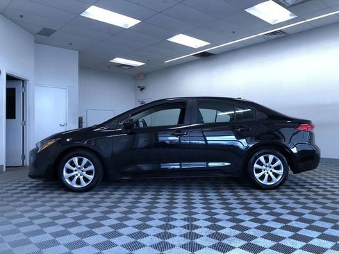 Certified 2025 Toyota Corolla LE image 11