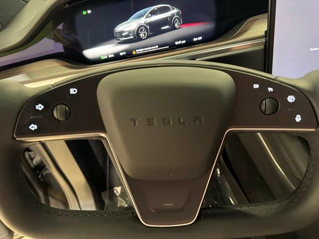 Used 2024 Tesla Model X AWD/4WD image 14