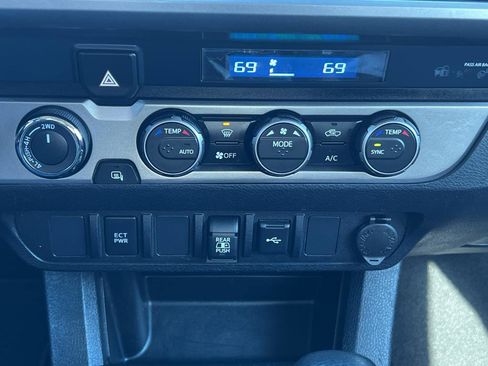 Used 2023 Toyota Tacoma SR5 image 24