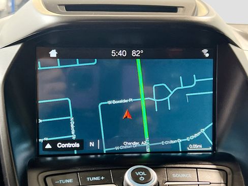 Used 2018 Ford Escape SEL image 9