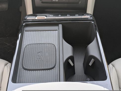 New 2026 Hyundai Tucson Limited FWD image 18