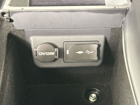Used 2018 Lexus LS 500 w/ Interior Upgrade Package RWD image 38