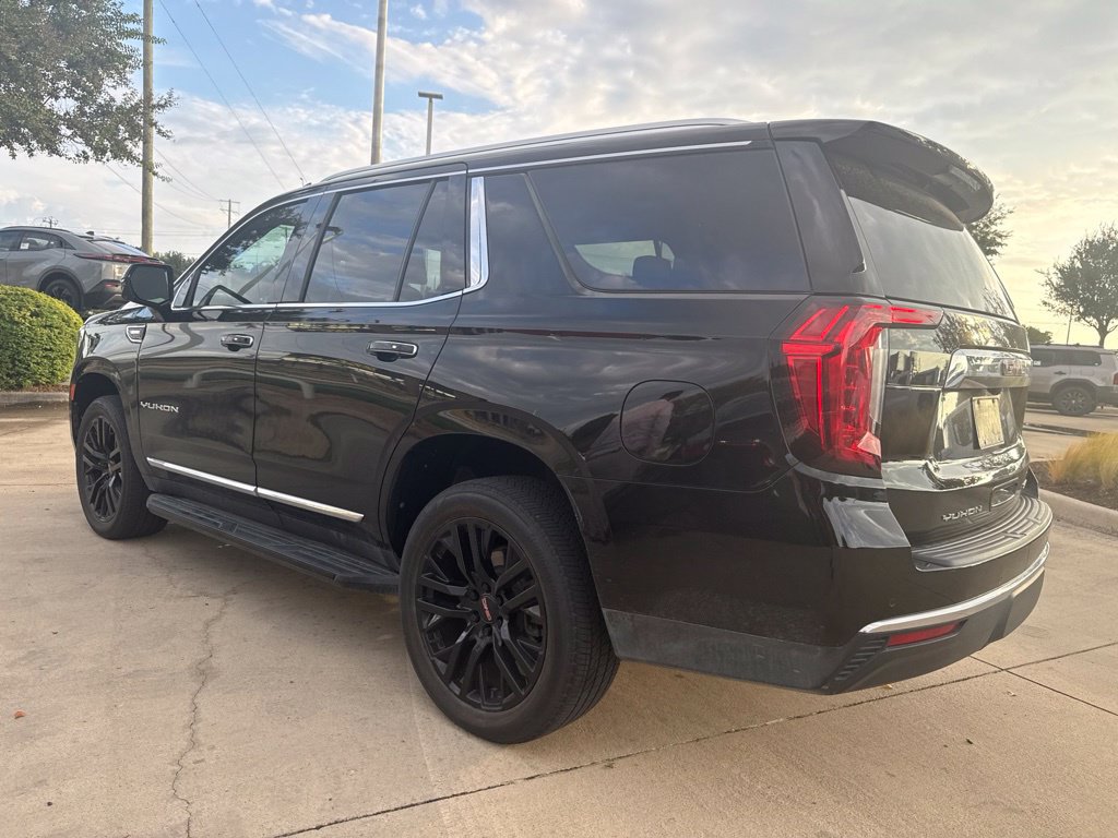 Used 2021 GMC Yukon SLT w/ SLT Premium Package RWD image 9