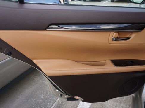 Used 2016 Lexus ES 350 image 27