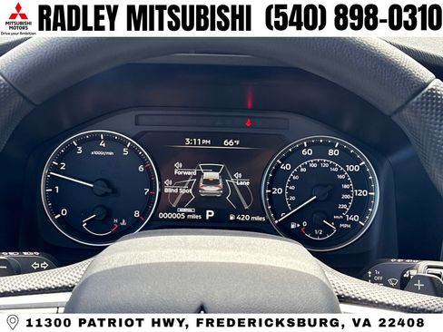 New 2026 Mitsubishi Outlander ES image 14