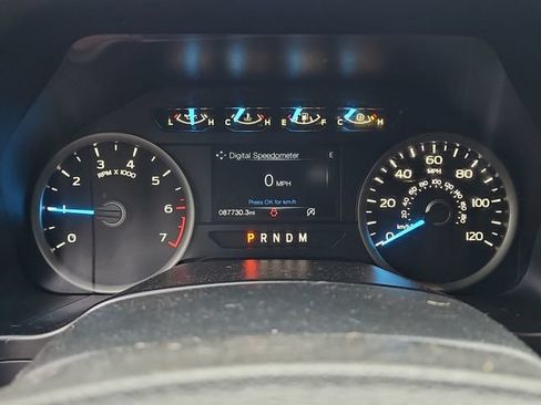 Used 2020 Ford F150 XLT w/ Equipment Group 302A Luxury AWD/4WD image 15