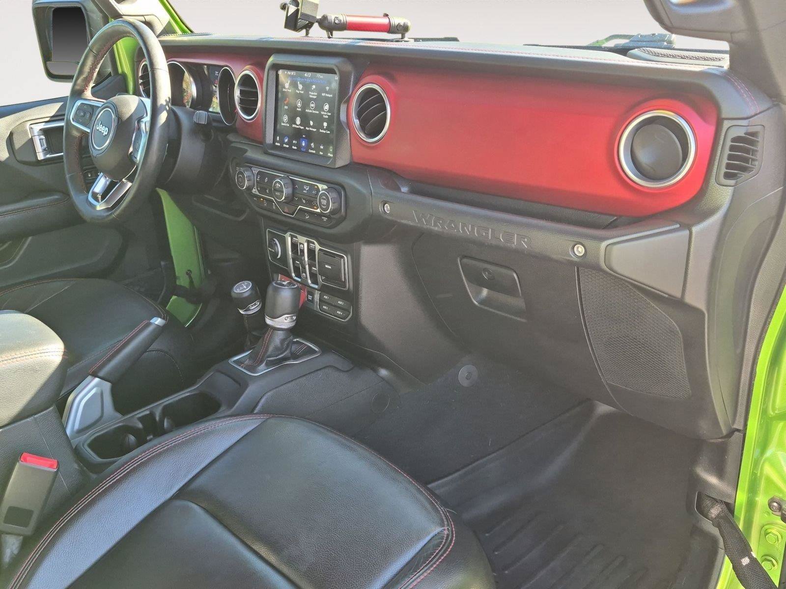 Used 2018 Jeep Wrangler Unlimited Rubicon AWD/4WD image 19