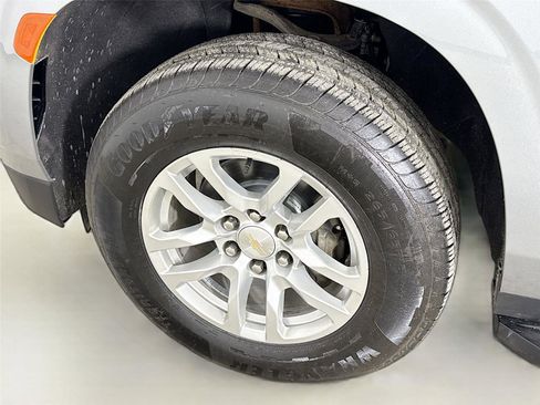 Used 2023 Chevrolet Tahoe LS AWD/4WD image 31