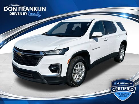 Used 2023 Chevrolet Traverse LS w/ Safety Package FWD image 1