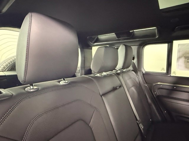 New 2026 Land Rover Defender 110 S AWD/4WD image 30