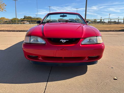 Used 1994 Ford Mustang GT image 4