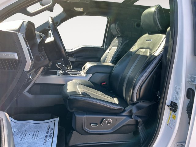 Used 2018 Ford F150 Platinum w/ Equipment Group 701A Luxury AWD/4WD image 11