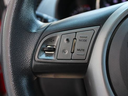 Used 2010 Kia Soul + w/ Audio Pkg FWD image 5