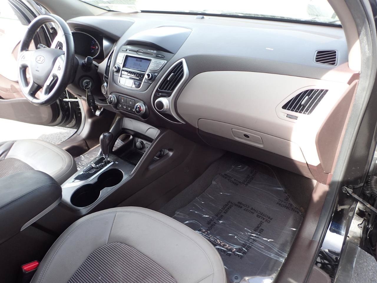 Used 2012 Hyundai Tucson GLS FWD image 13