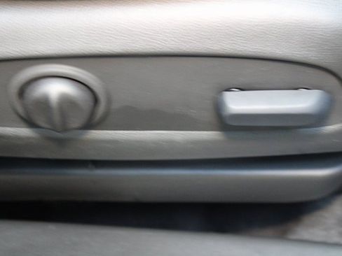 Used 2023 Buick Encore GX Essence image 10