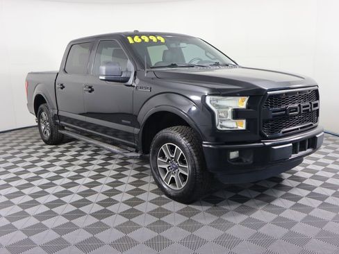 Used 2016 Ford F150 XLT w/ Equipment Group 301A Mid image 3