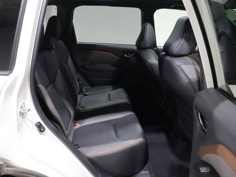 Used 2025 Subaru Forester Sport AWD/4WD image 21