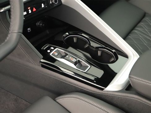 New 2025 Audi SQ5 Premium Plus image 17