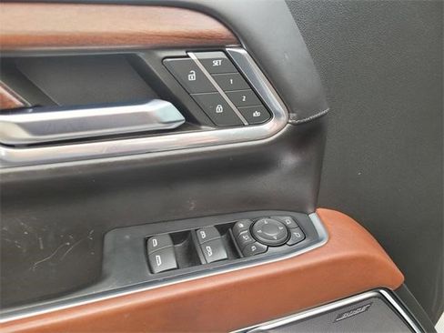 Used 2024 GMC Sierra 3500 Denali Ultimate image 13